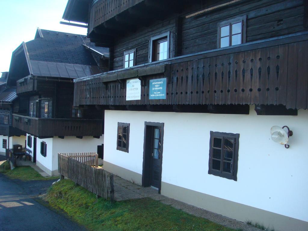 Schiappartement Nassfeld Зоненалпе Насфелд Стая снимка